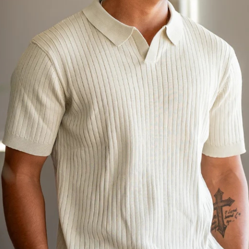 <p>AVANTI</p><p>POLOS</p>